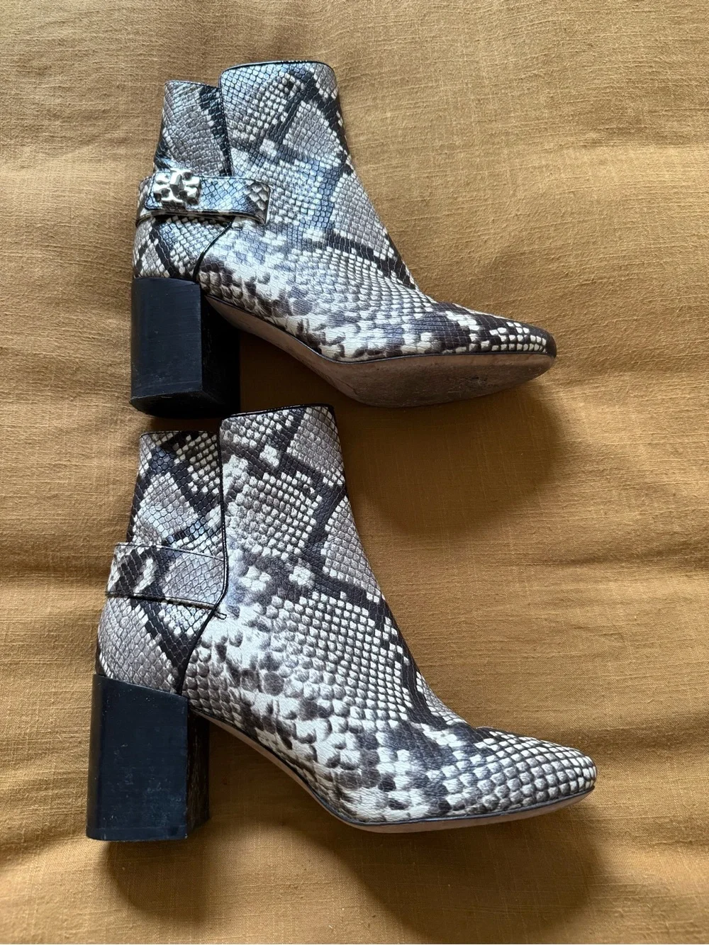 Tory Birch - Women’s Snake-Print Ankle Boots - Brown and Cream